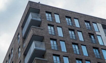 Что такое переуступка квартиры и как заключить сделку